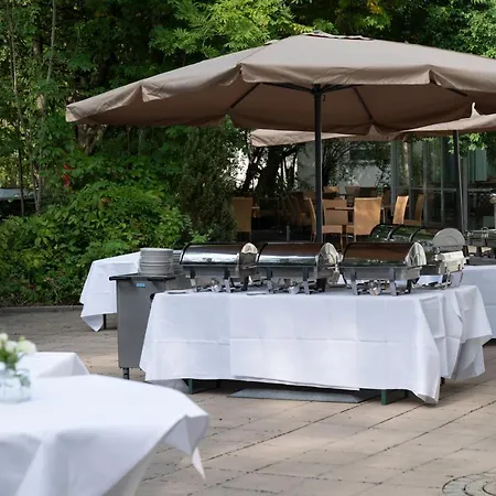 Hotell Albhotel Fortuna 4*