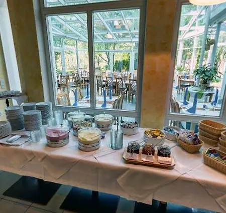 Hotell Albhotel Fortuna