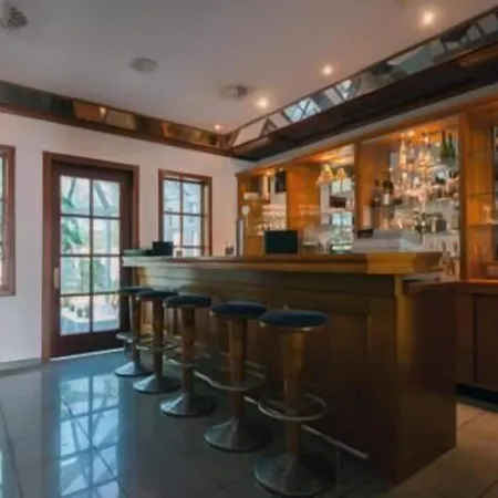 Hotell Albhotel Fortuna