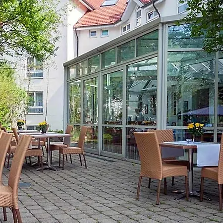 Hotel Albhotel Fortuna 4*